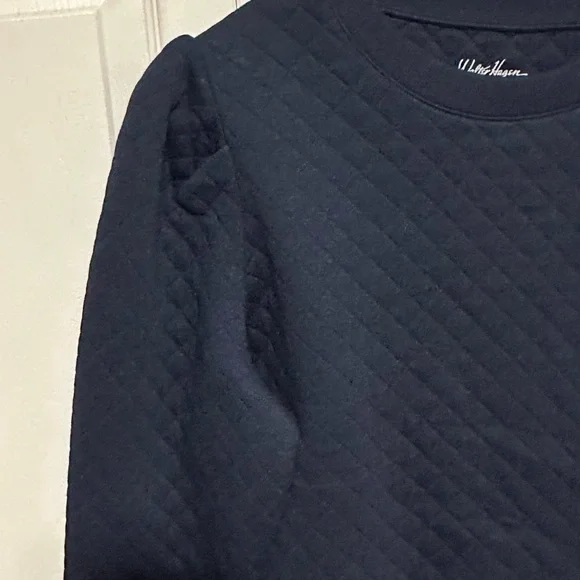 Walter Hagen Women's Navy Quilted Sweater - Picture 3 of 3